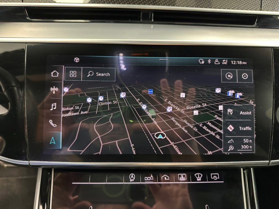 Used 2020 Audi S8 L w/ Full Leather Package image 33