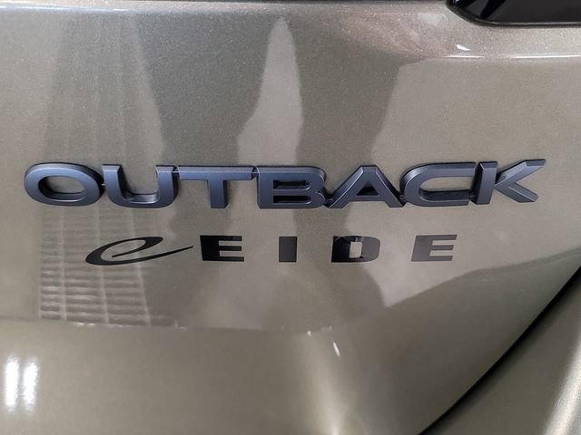 Used 2025 Subaru Outback Onyx Edition AWD/4WD image 29