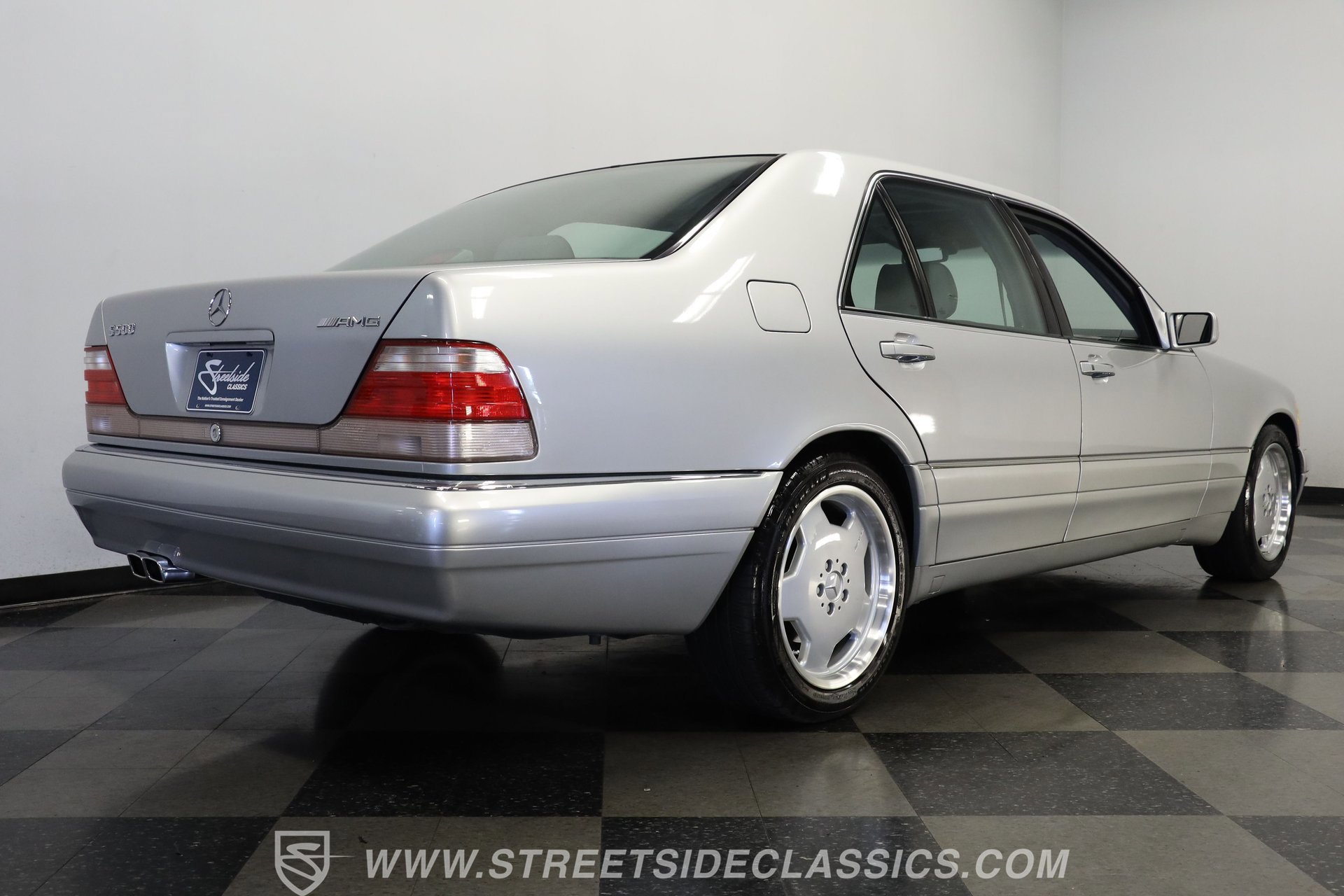 Used 1999 Mercedes-Benz S 500 Sedan image 25