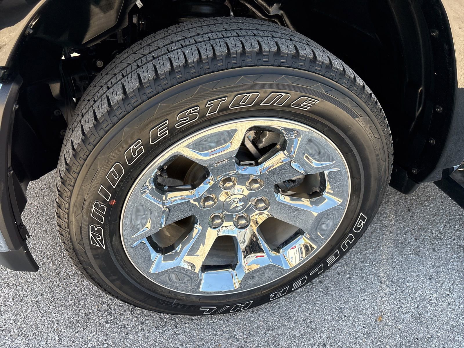 Used 2025 RAM 1500 Lone Star AWD/4WD image 32