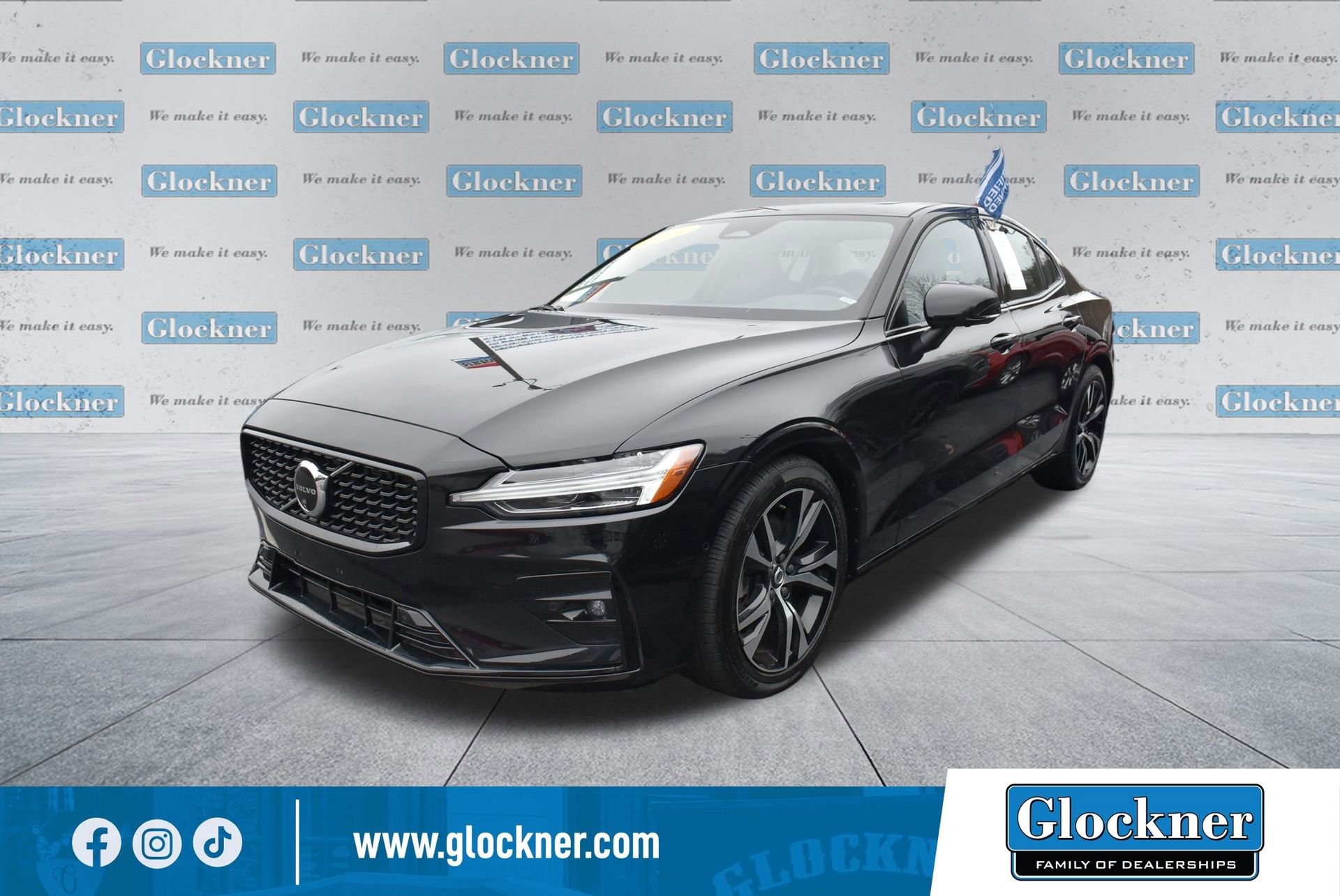 Used 2024 Volvo S60 B5 Plus image 1
