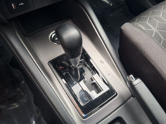 Used 2025 Mitsubishi Outlander Sport AWD image 22