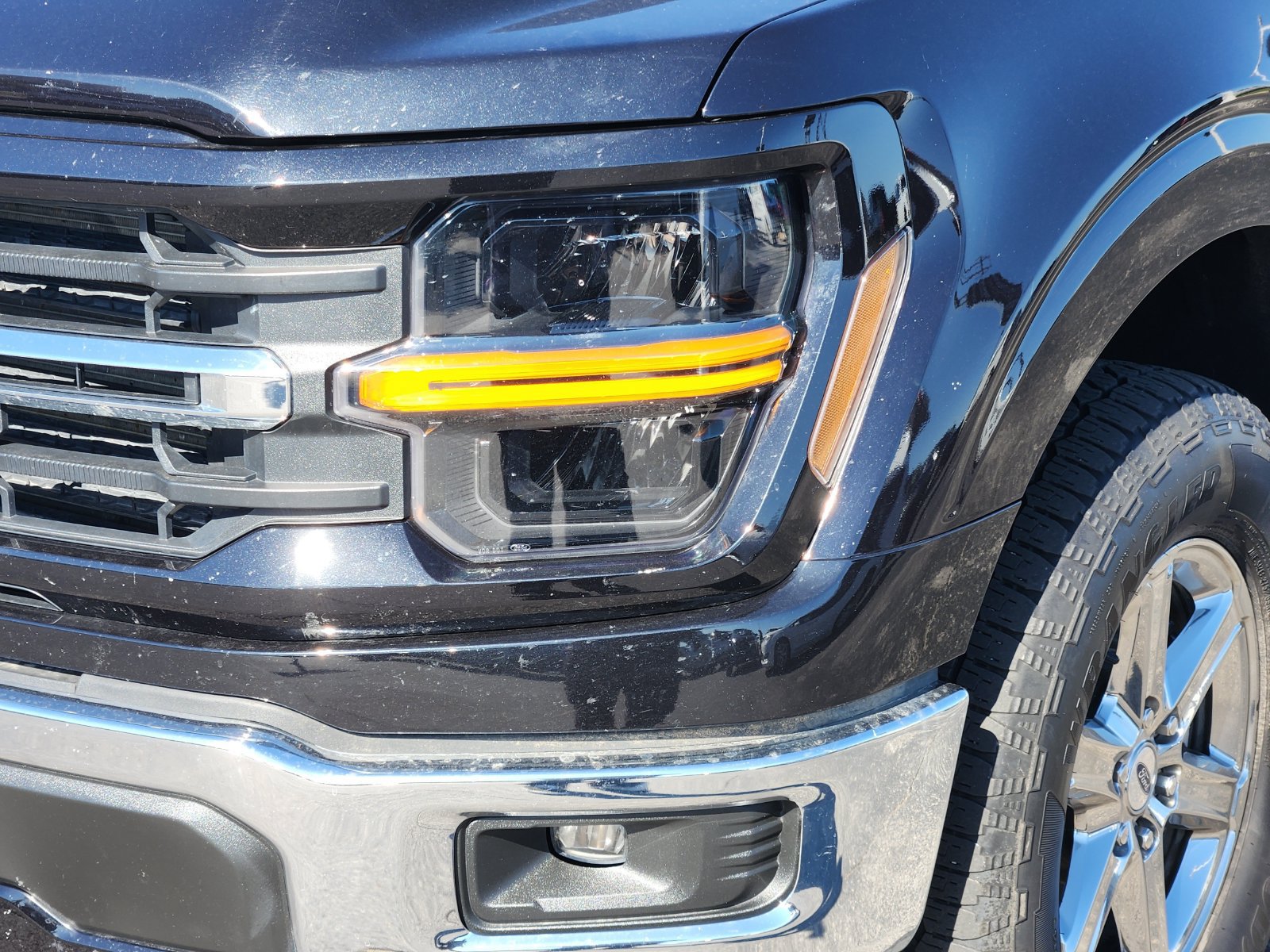 Used 2025 Ford F150 XLT w/ Equipment Group 301A Standard AWD/4WD image 11