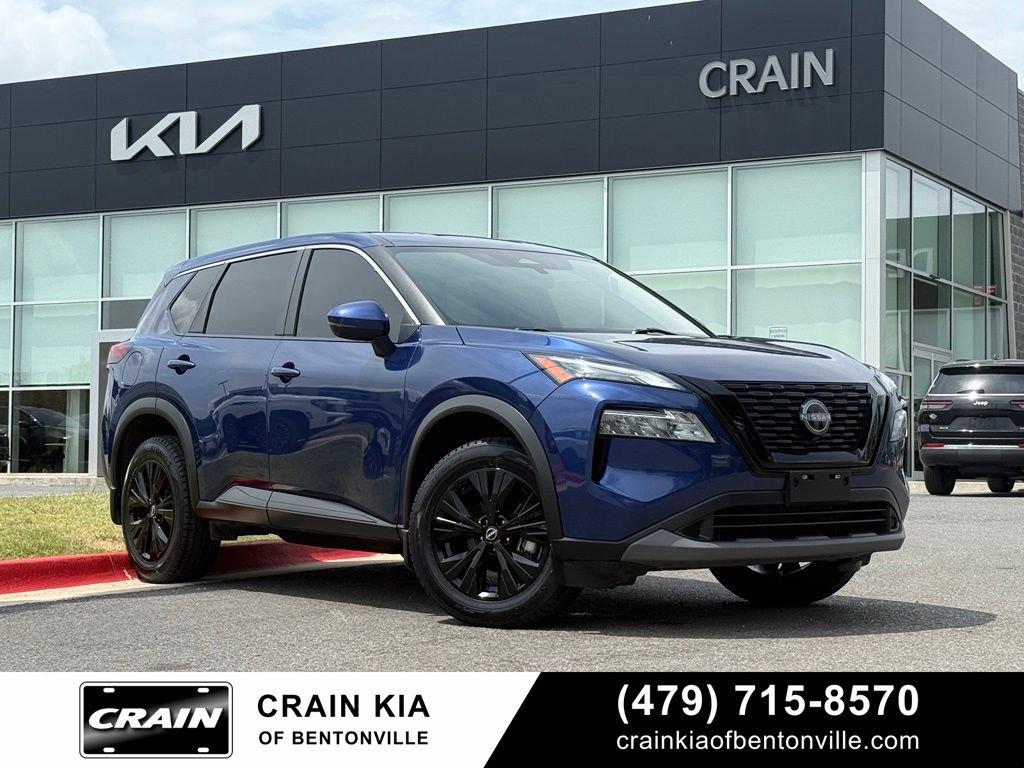 Used 2023 Nissan Rogue SV AWD/4WD image 1