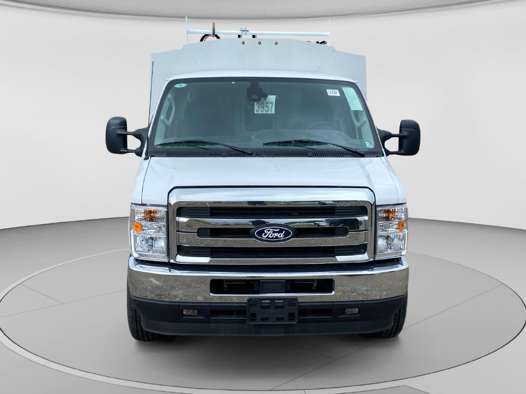 New 2026 Ford E-350 and Econoline 350 Super Duty w/ Power Equipment Group RWD image 8