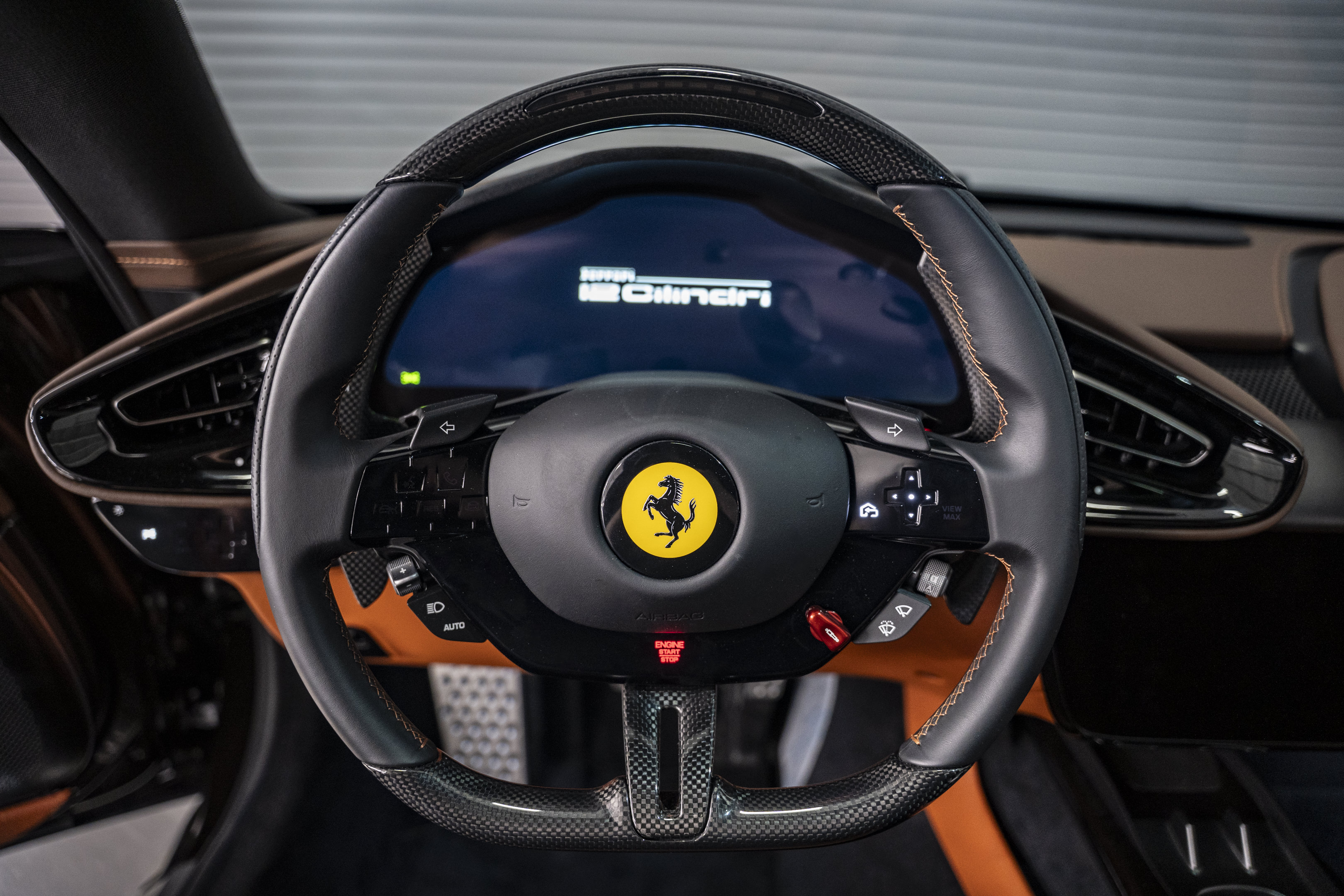 Used 2025 Ferrari 12Cilindri RWD image 32