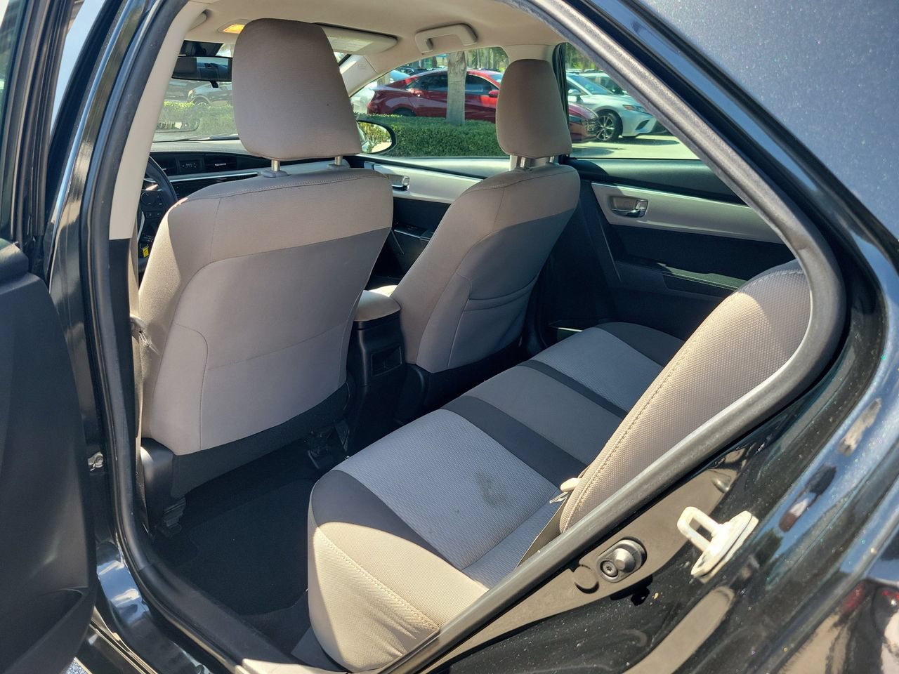 Used 2019 Toyota Corolla LE FWD image 9