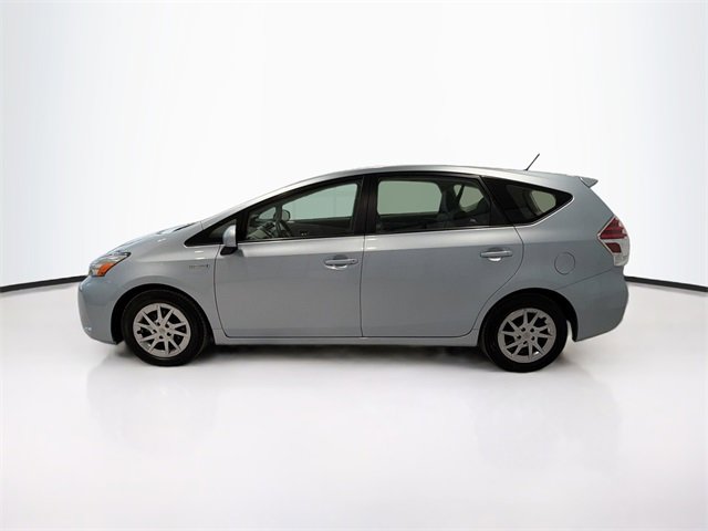 Certified 2015 Toyota Prius V Five image 4