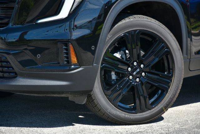 New 2026 GMC Acadia Elevation w/ Super Cruise Package FWD image 2
