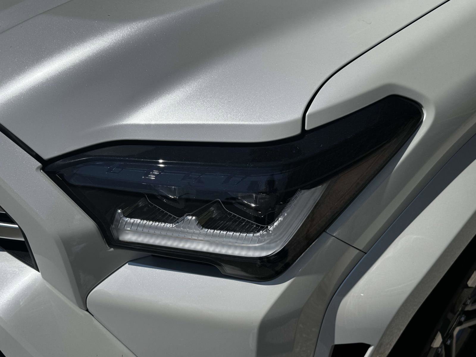 New 2026 Toyota 4Runner Limited AWD/4WD image 10