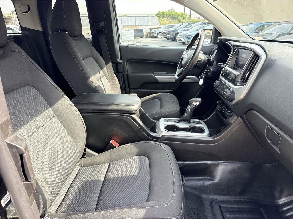 Used 2022 Chevrolet Colorado LT w/ Fleet Safety Package image 23