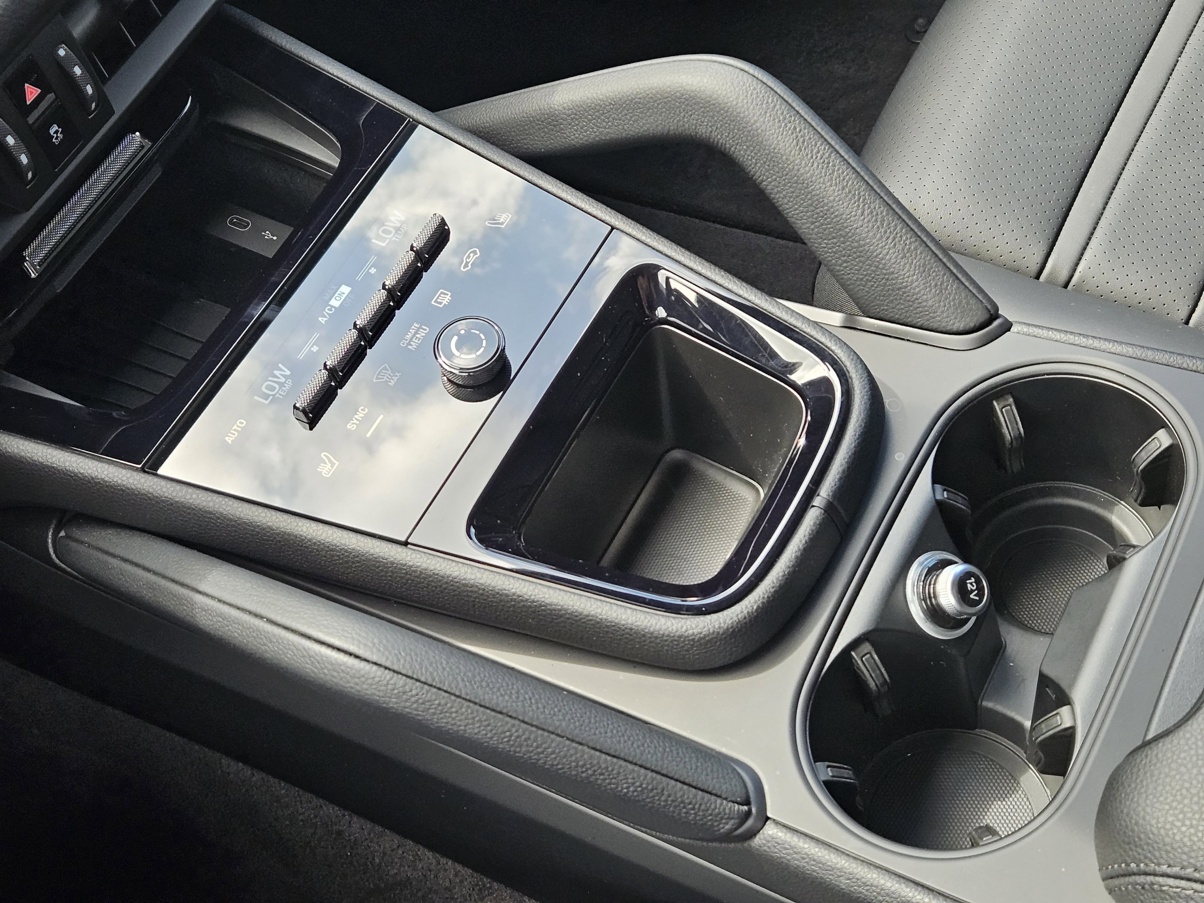Certified 2026 Porsche Cayenne Coupe image 20