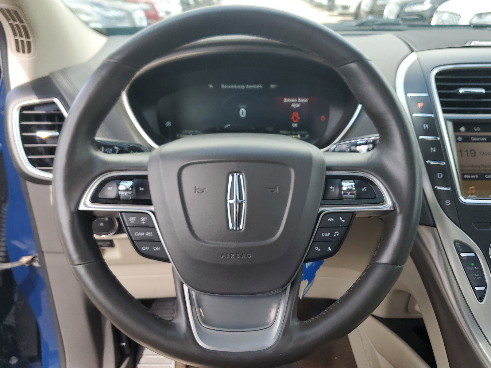 Used 2019 Lincoln Nautilus Reserve image 21