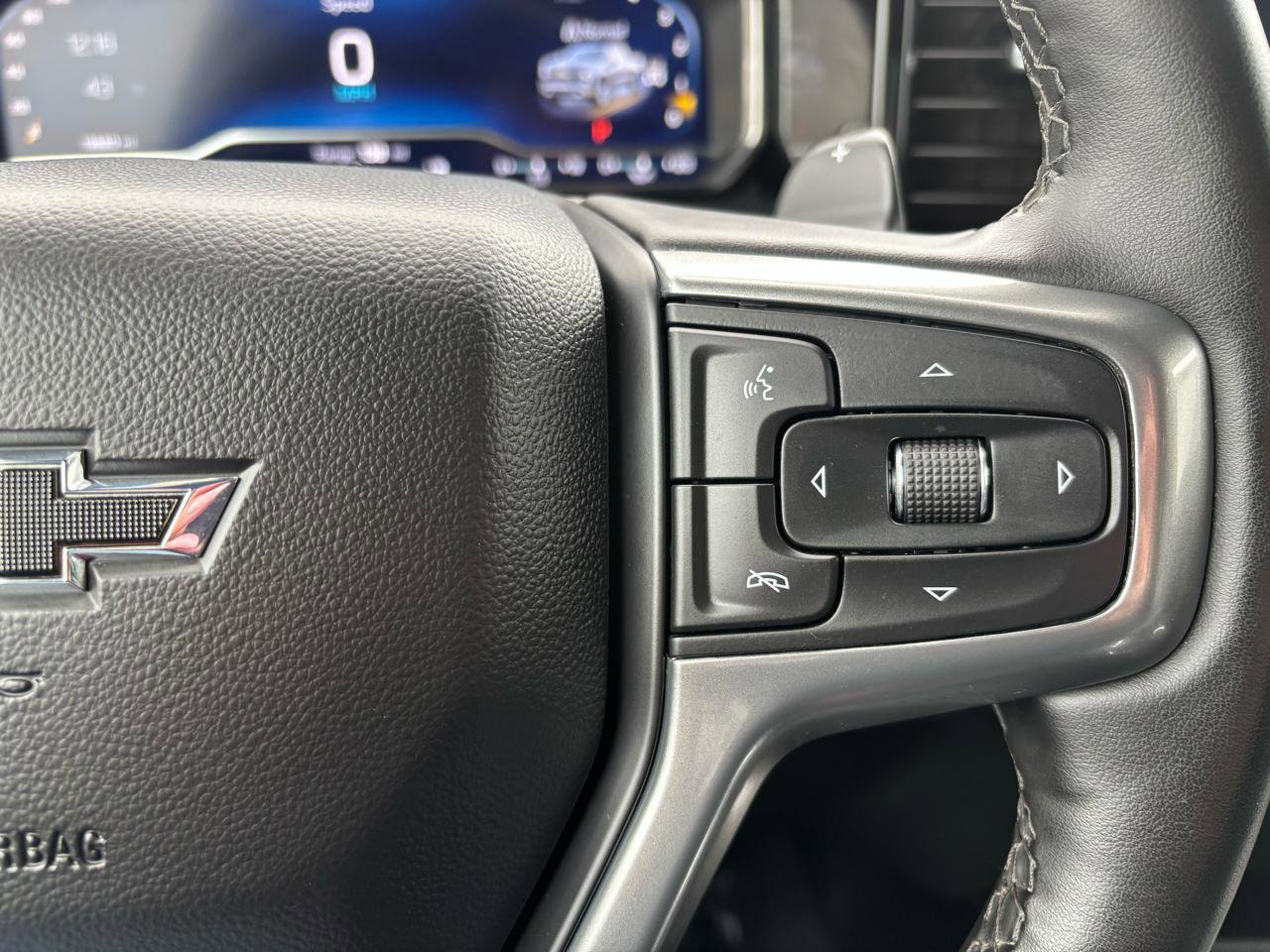 Used 2025 Chevrolet Silverado 1500 RST w/ Convenience Package II image 33