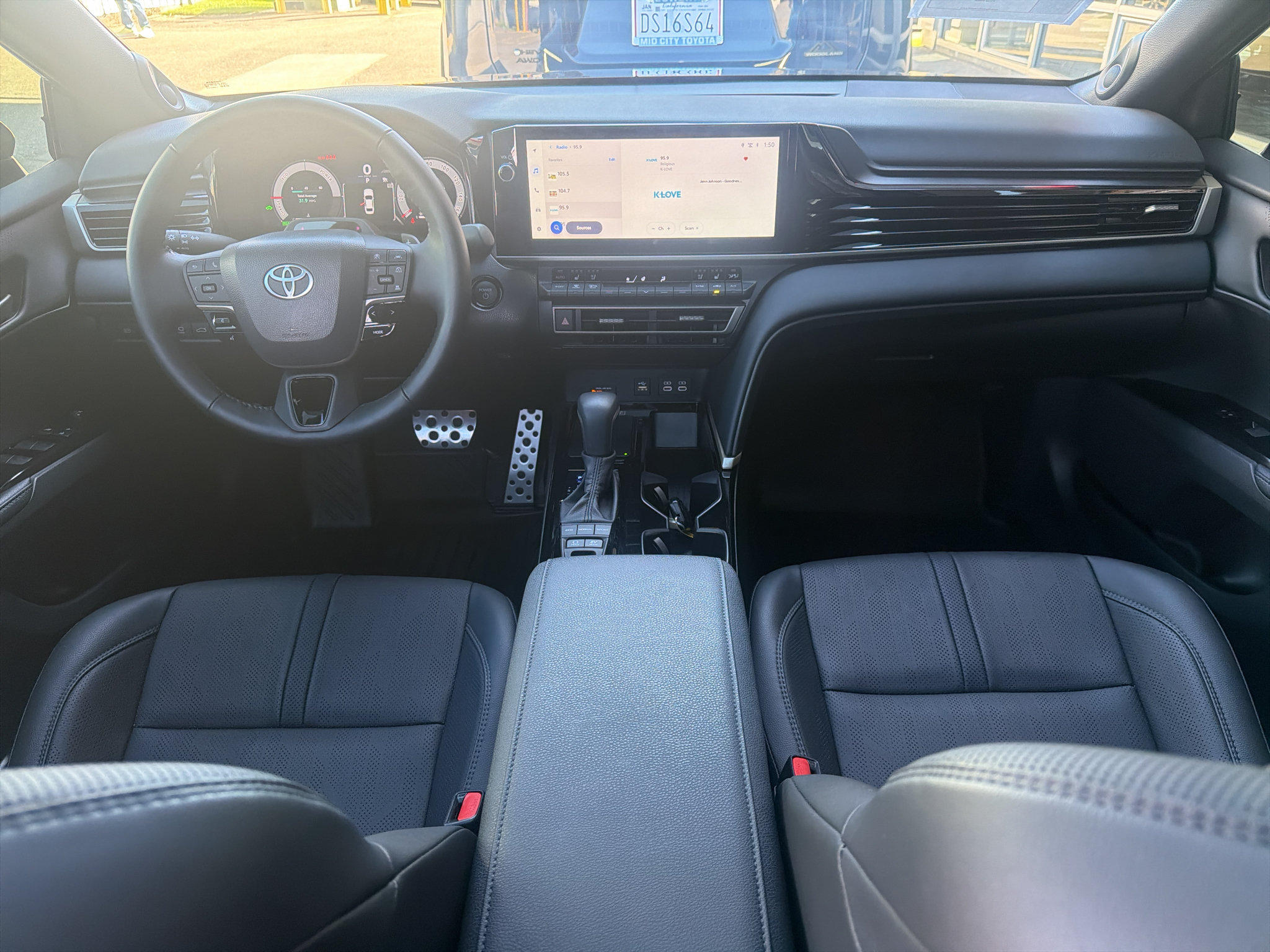 Used 2026 Toyota Camry XSE w/ Premium Plus Package FWD image 4