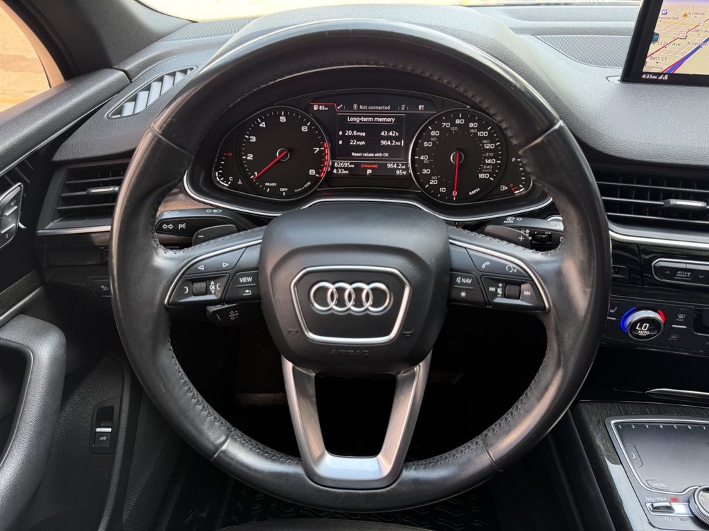 Used 2017 Audi Q7 2.0T Premium AWD/4WD image 25