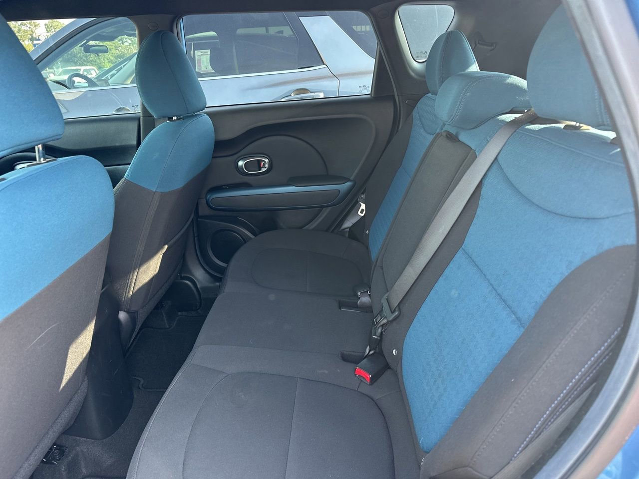 Used 2015 Kia Soul + w/ Audio Package FWD image 12