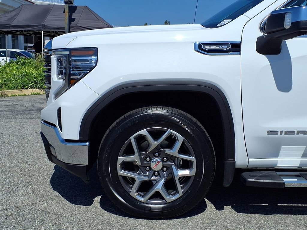 Used 2022 GMC Sierra 1500 SLT w/ SLT Premium Package image 14