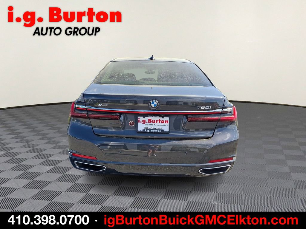 Used 2020 BMW 750i xDrive w/ Autobahn Package AWD/4WD image 5
