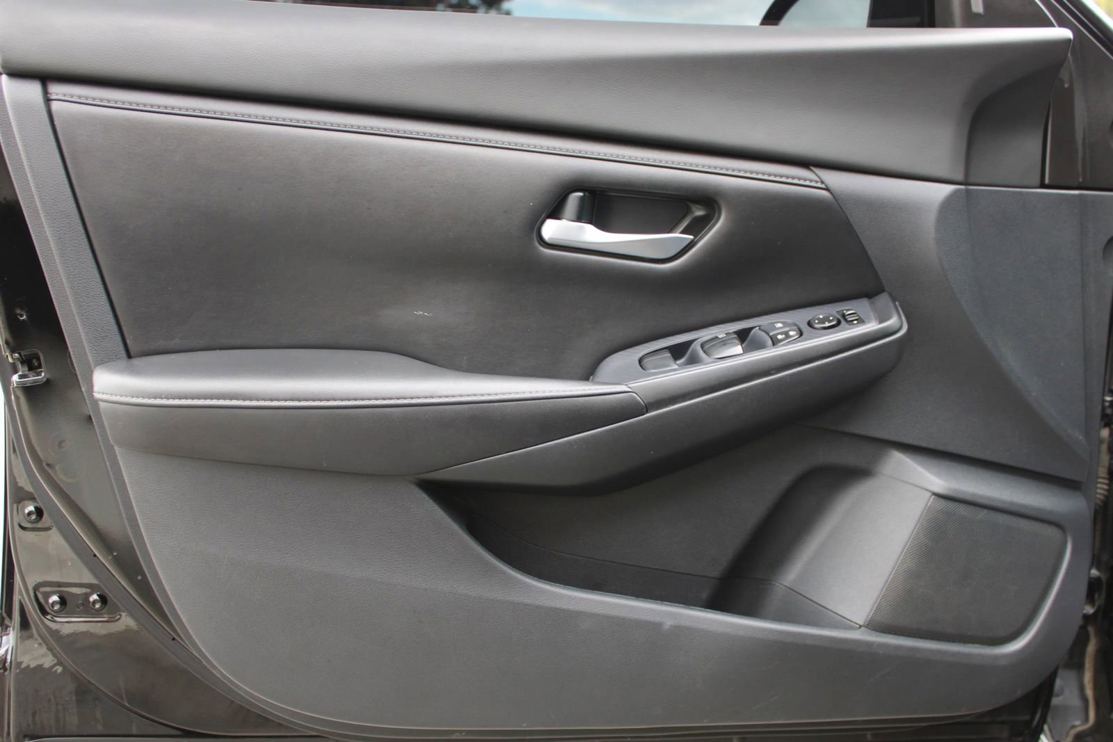 Used 2022 Nissan Sentra S w/ Trunk Package FWD image 8