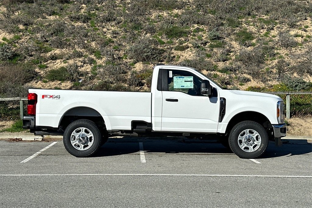 New 2026 Ford F350 XLT w/ 360-Degree Camera Package image 3