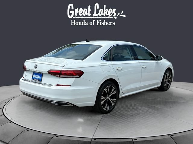 Used 2021 Volkswagen Passat 2.0T SE FWD image 5