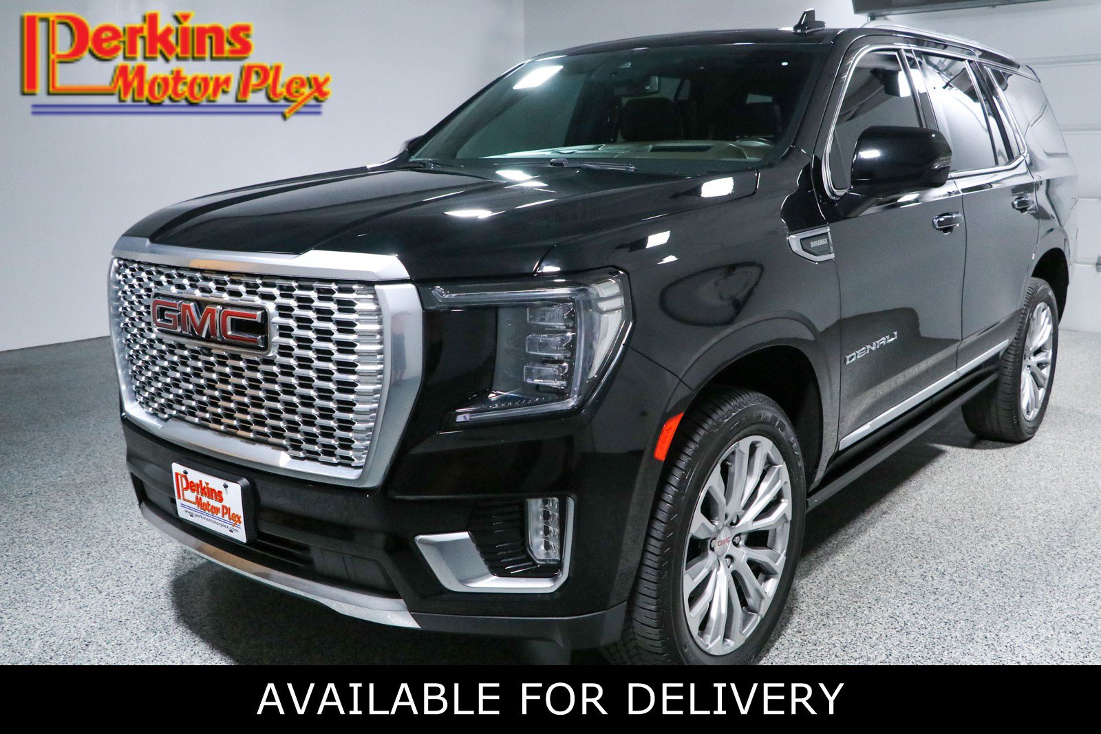 Used 2023 GMC Yukon Denali AWD/4WD image 1