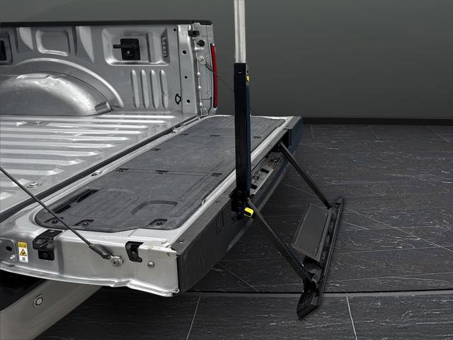 Used 2022 Ford F150 Lariat w/ Equipment Group 502A High image 17