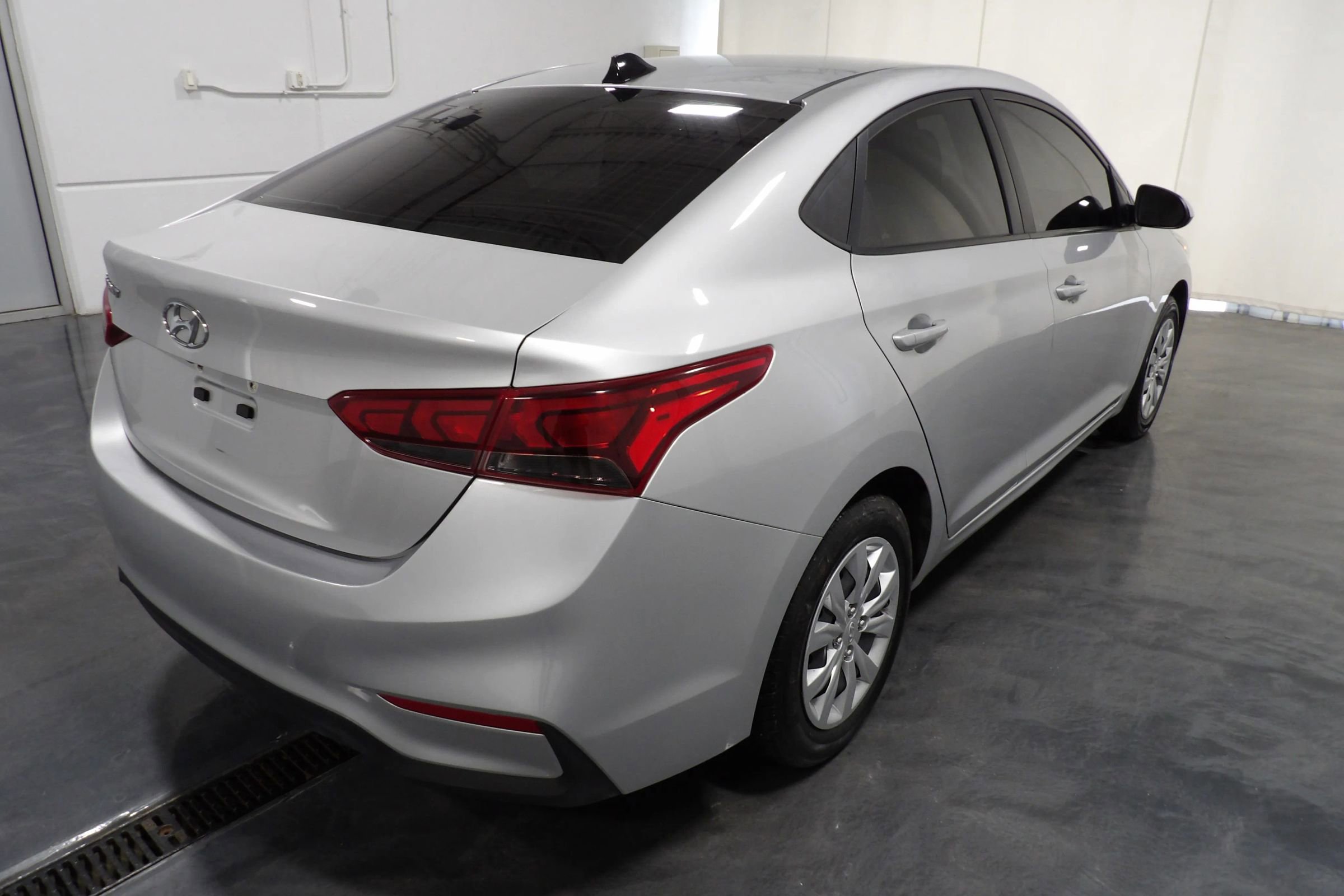 Used 2020 Hyundai Accent SE image 4