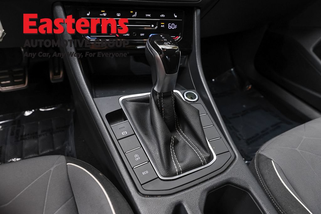Used 2025 Volkswagen Jetta Sport FWD image 13