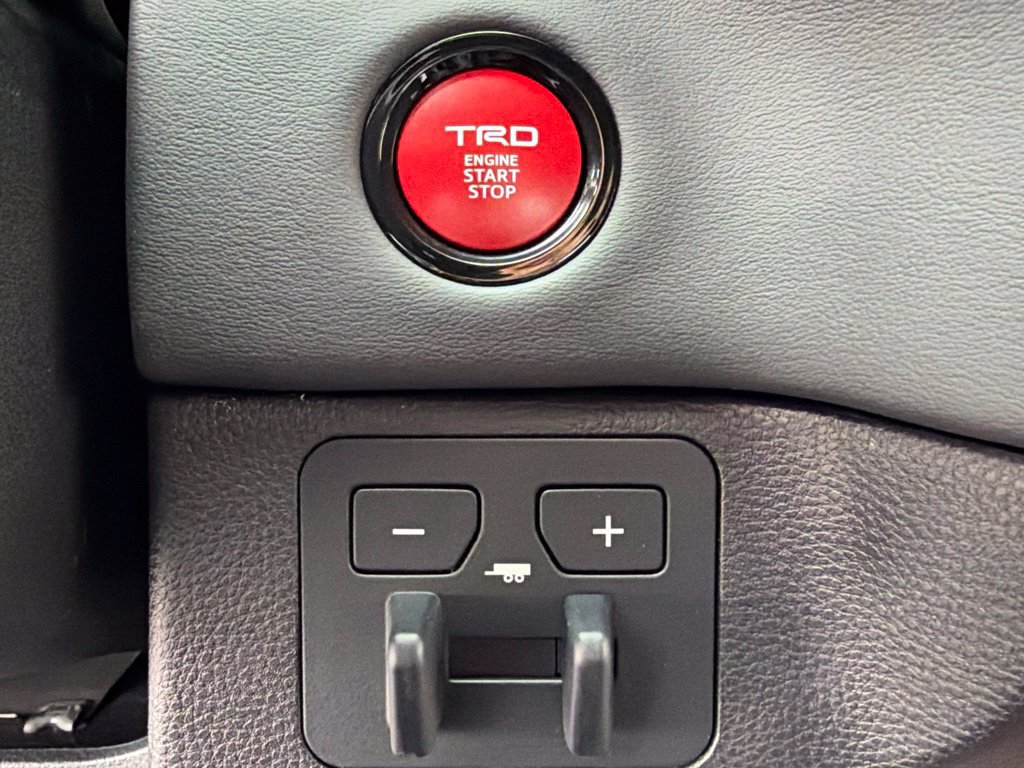 New 2026 Toyota Tundra Platinum AWD/4WD image 25