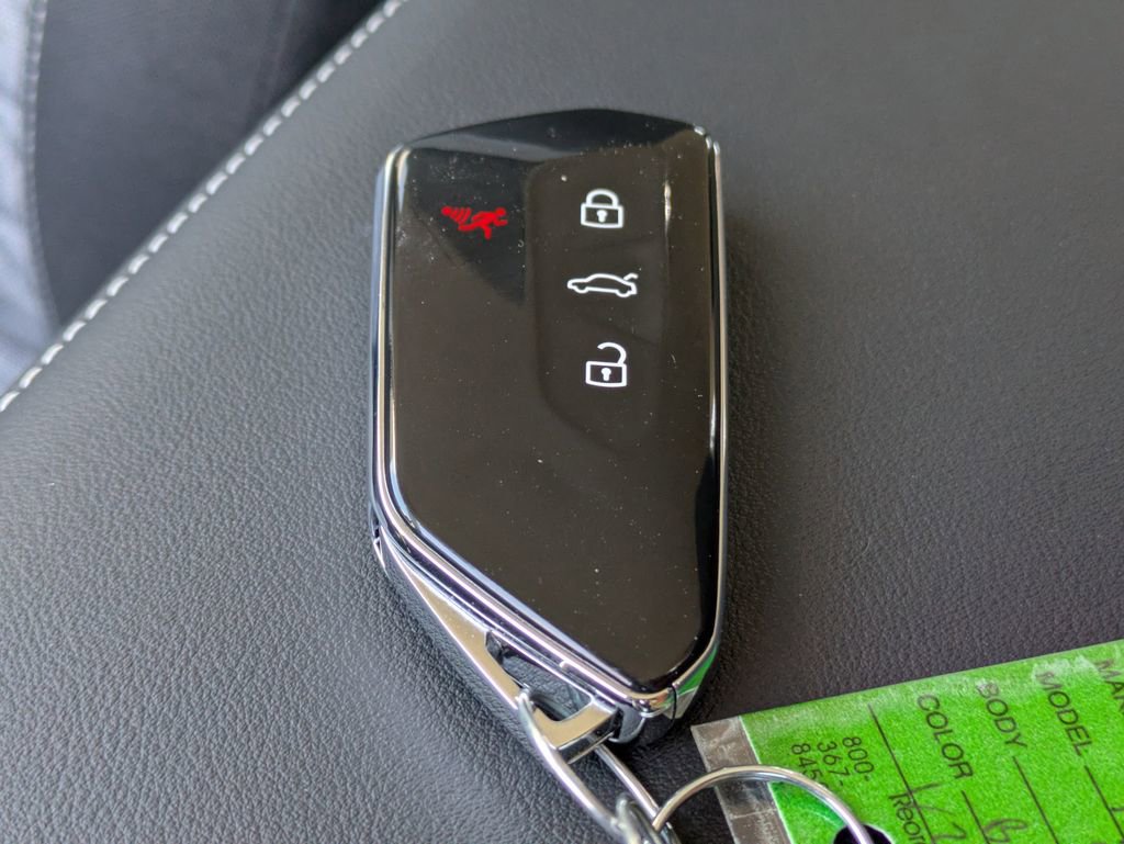 Used 2025 Volkswagen Tiguan S FWD image 43