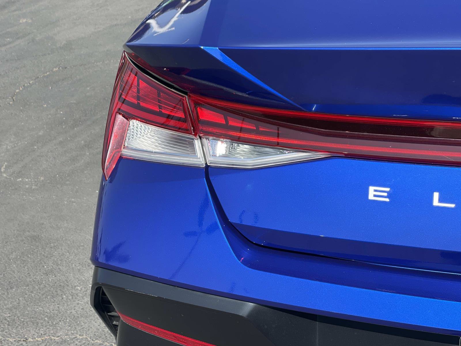 Certified 2024 Hyundai Elantra SEL w/ Convenience Package image 28