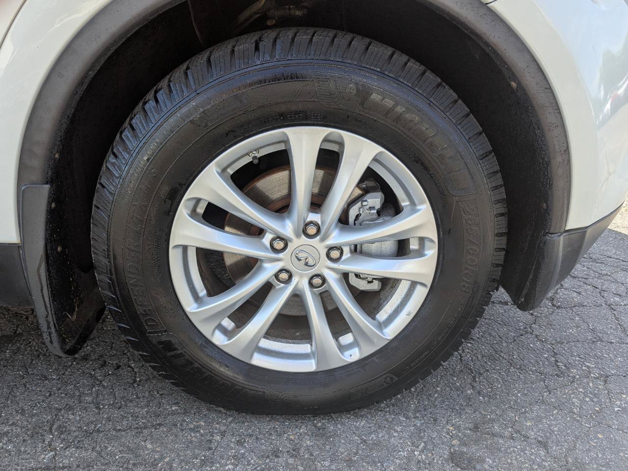 Used 2010 INFINITI FX35 AWD w/ Navigation Pkg image 48