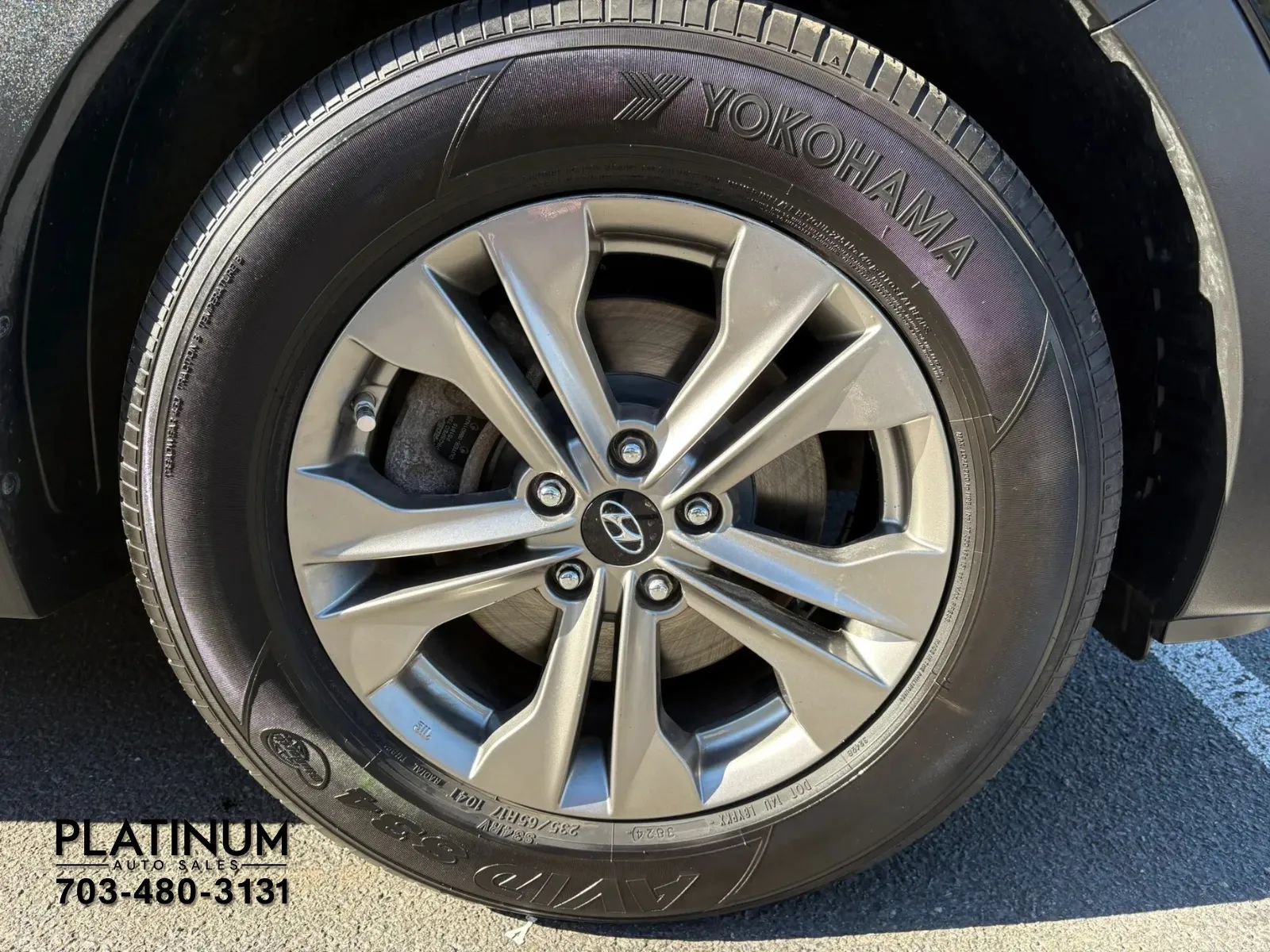 Used 2016 Hyundai Santa Fe Sport w/ Option Group 02 AWD/4WD image 24