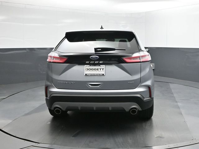 Used 2024 Ford Edge Titanium image 8