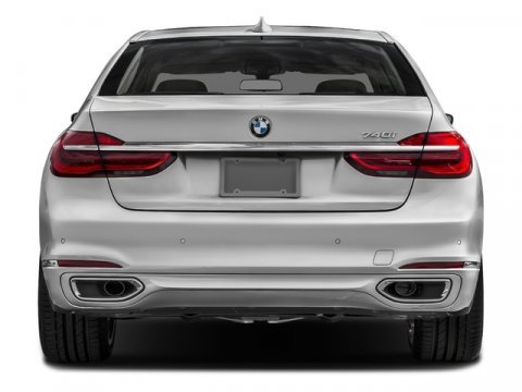 Used 2018 BMW 740i image 5