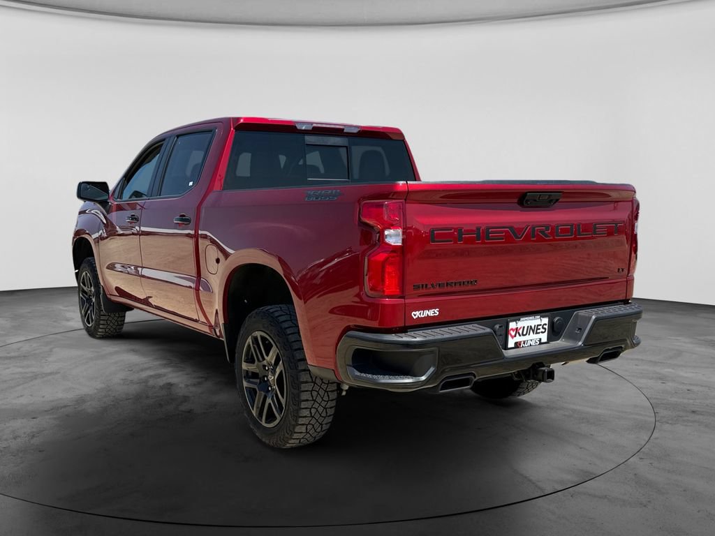 Used 2024 Chevrolet Silverado 1500 LT Trail Boss w/ Convenience Package II AWD/4WD image 7
