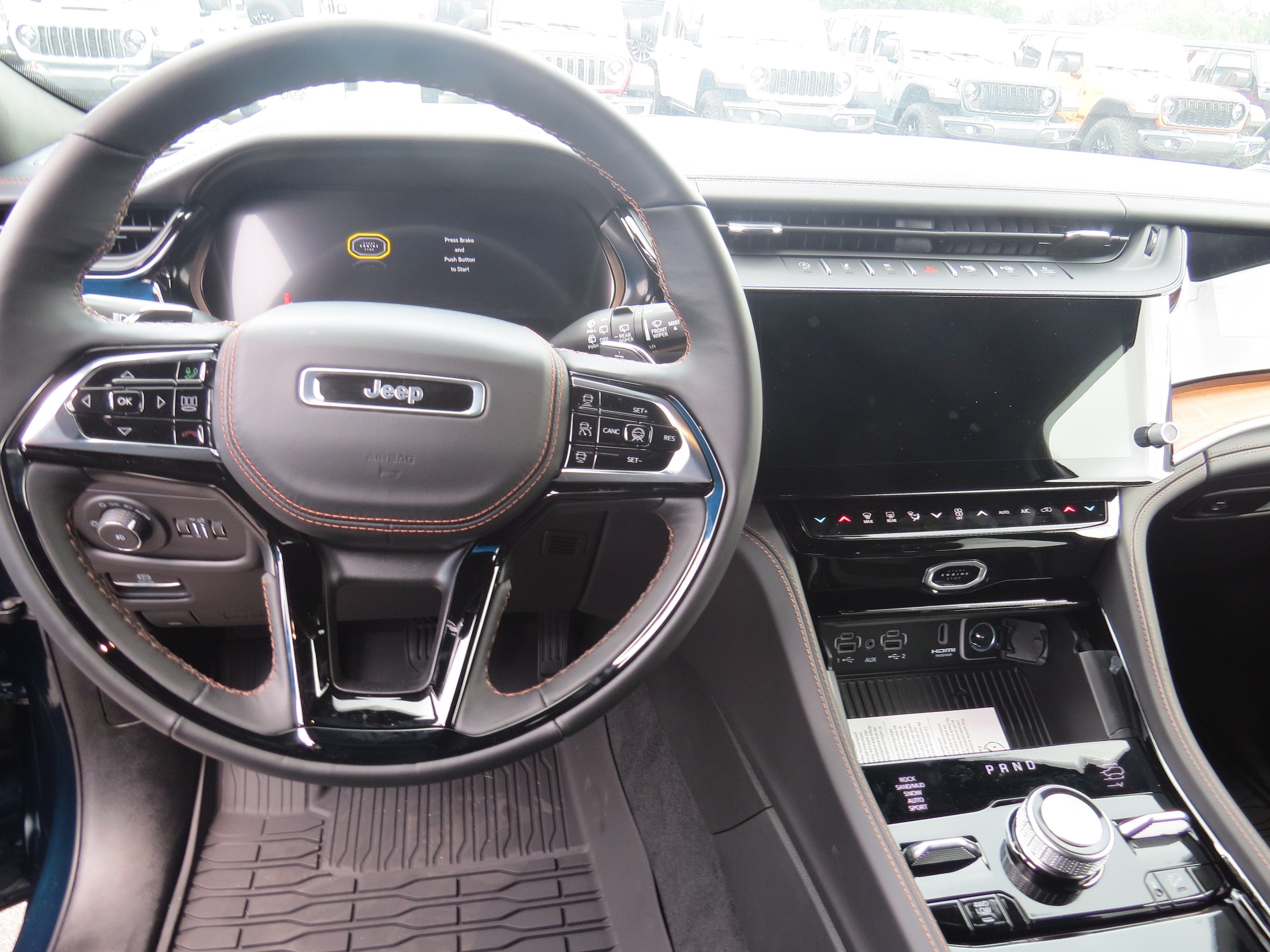 New 2026 Jeep Grand Cherokee Summit AWD/4WD image 17