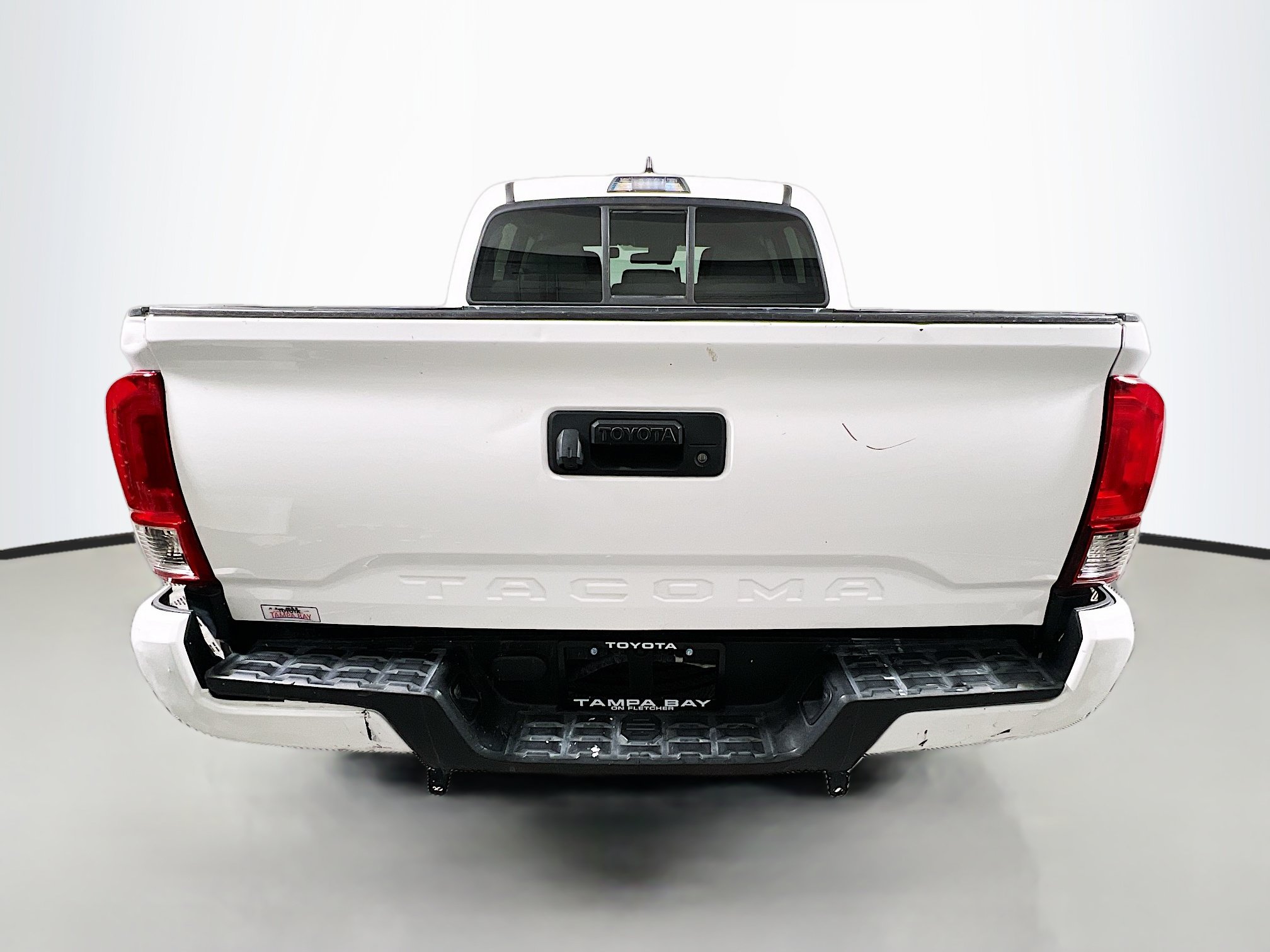 Used 2019 Toyota Tacoma SR w/ SR Convenience Package RWD image 6