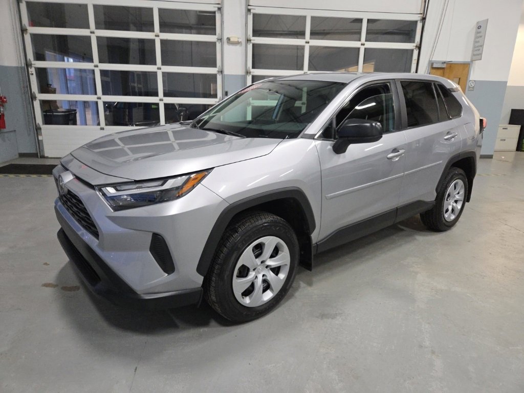 Certified 2023 Toyota RAV4 LE image 3