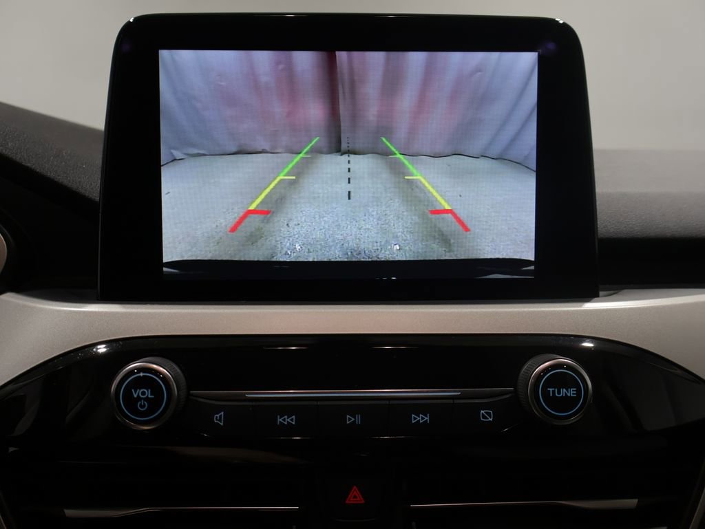 Used 2021 Ford Escape SE image 25