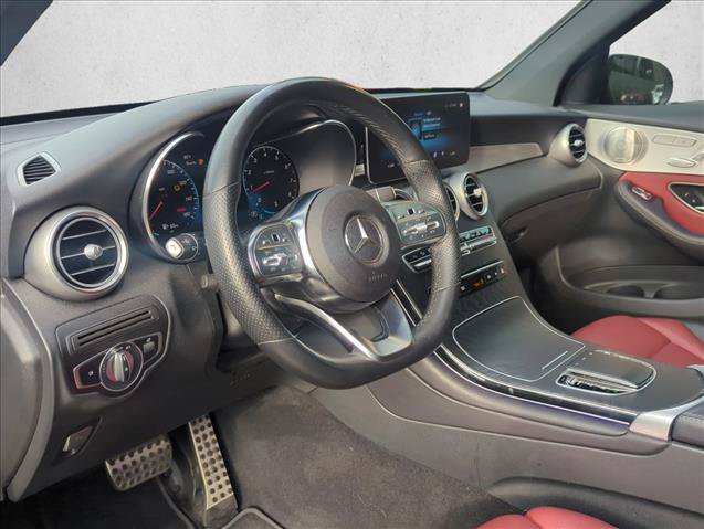 Used 2021 Mercedes-Benz GLC 300 image 9