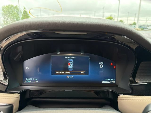 Used 2023 Lincoln Corsair AWD image 11