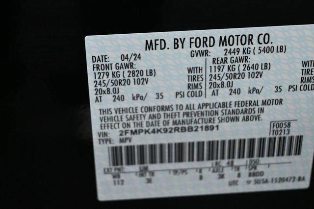 Certified 2024 Ford Edge Titanium AWD/4WD image 34