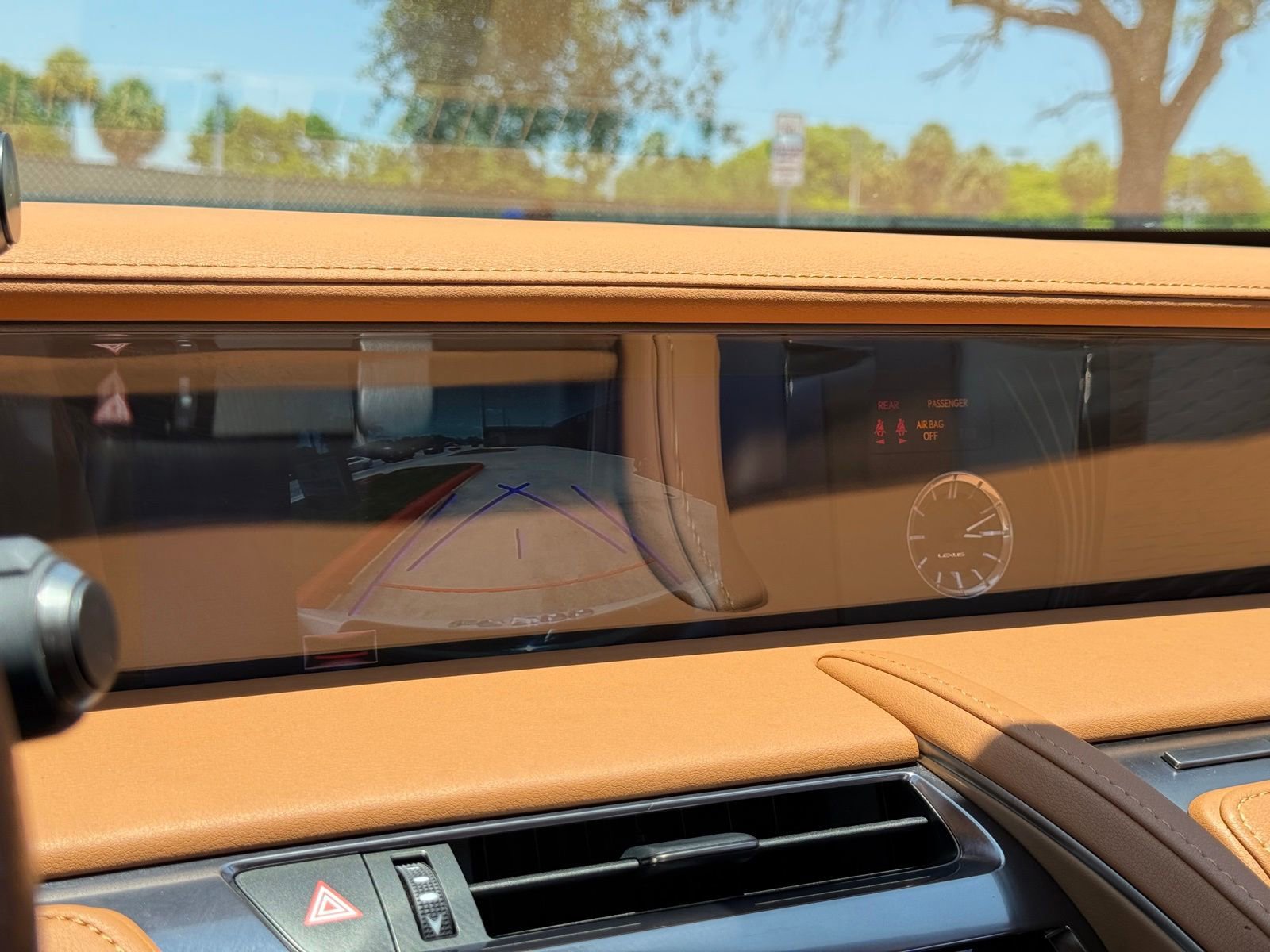 Used 2023 Lexus LC 500 Coupe w/ Dynamic Handling Package RWD image 24