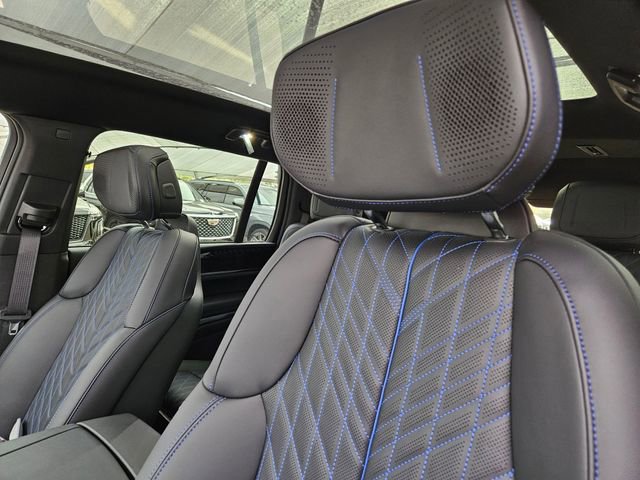 New 2026 Cadillac Escalade IQ Sport 1 w/ LPO, ONYX Package image 12