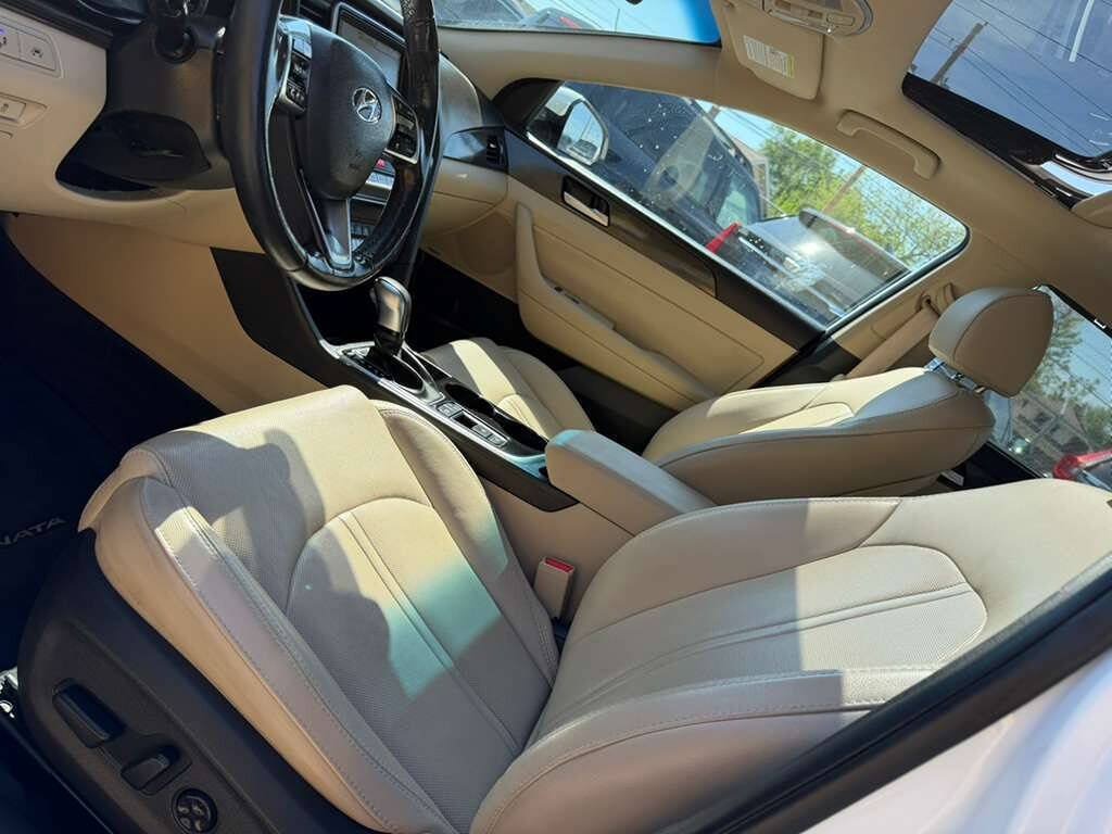 Used 2018 Hyundai Sonata Limited w/ Limited Ultimate Package 03 FWD image 18