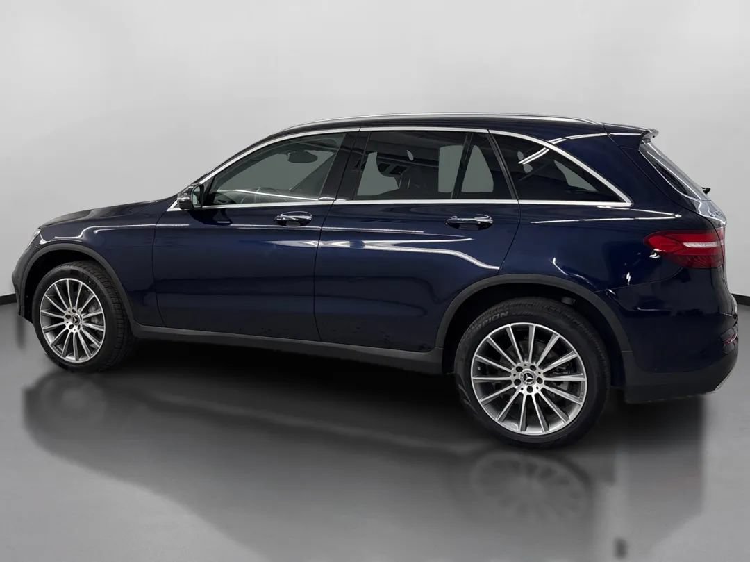Used 2018 Mercedes-Benz GLC 300 4MATIC image 5