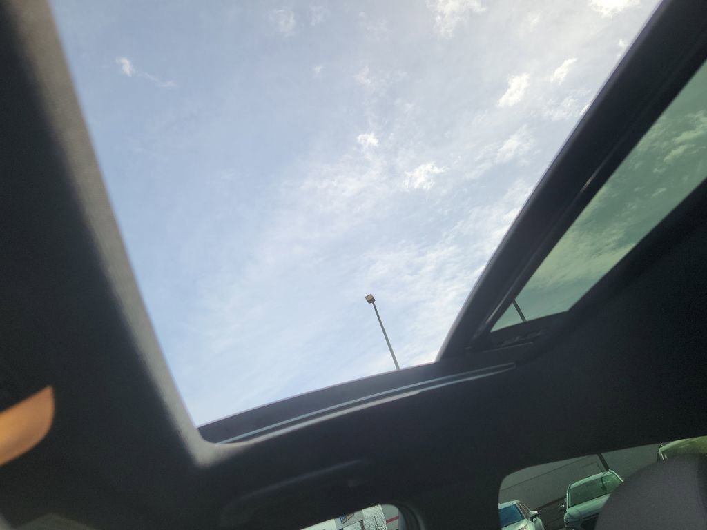 Used 2019 Hyundai Veloster Turbo Ultimate image 22